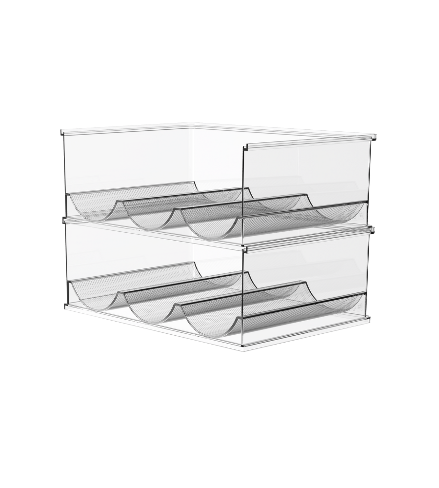 De BNB x VCN-flessenhouder KLAR - set van 2 stuks heeft een organizer met twee verdiepingen van helder acryl met twee uitschuifbare gaasladen voor het opbergen van flessen, ideaal voor cilindervormige voorwerpen, afgebeeld tegen een eenvoudige witte achtergrond.