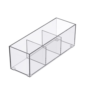 De SLIDE-lade-organizer TRANSPARANT - HOOG in diverse maten van BNB x VCN is een transparante, rechthoekige acryl-organizer met drie scheidingswanden die vier vakken vormen voor een eenvoudige indeling van je lades, afgebeeld tegen een strakke witte achtergrond.