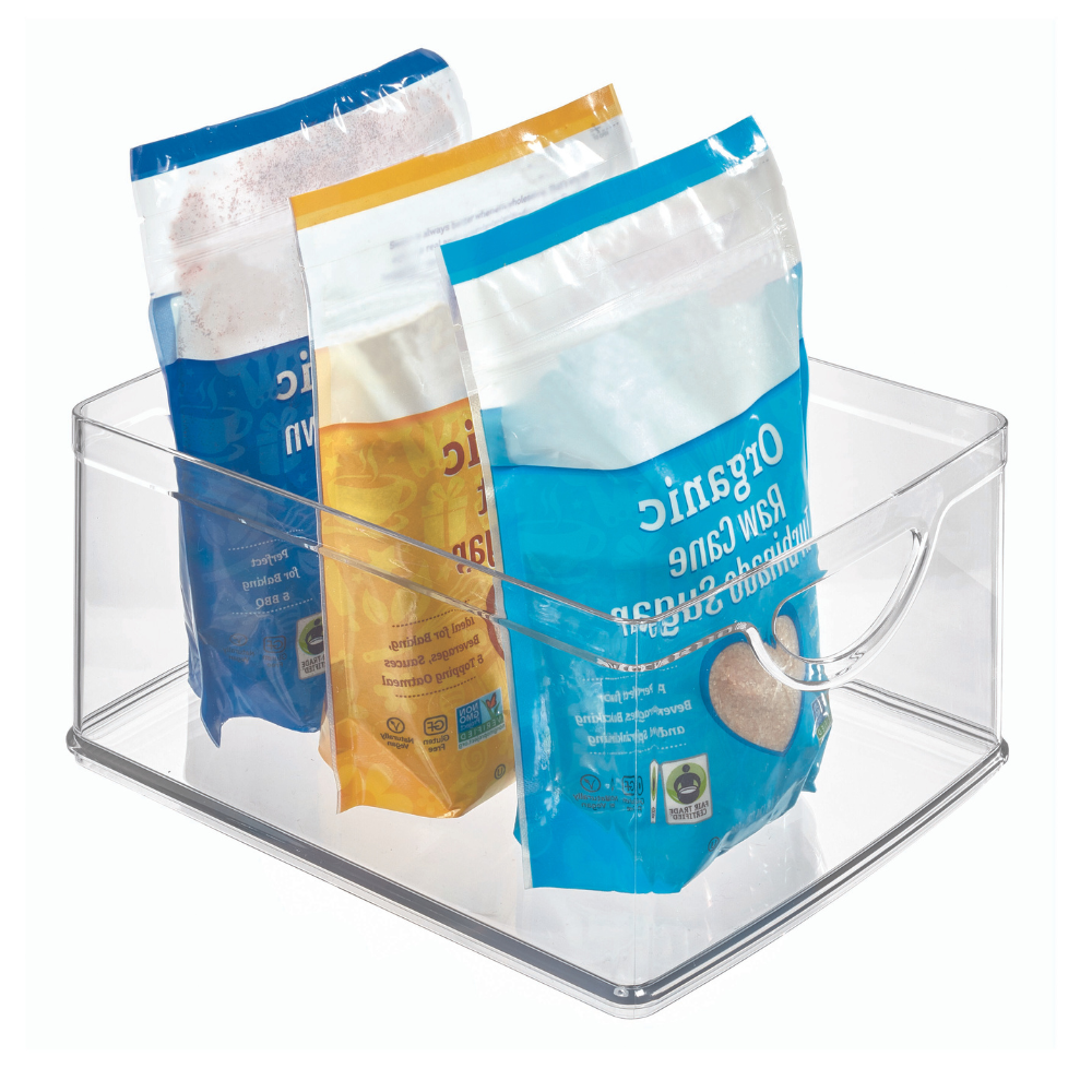 De iDesign-koelkastset MINI (5-delig) bestaat uit drie staande, hersluitbare zakjes met biologische ruwe rietsuiker in een blauw-gele verpakking.