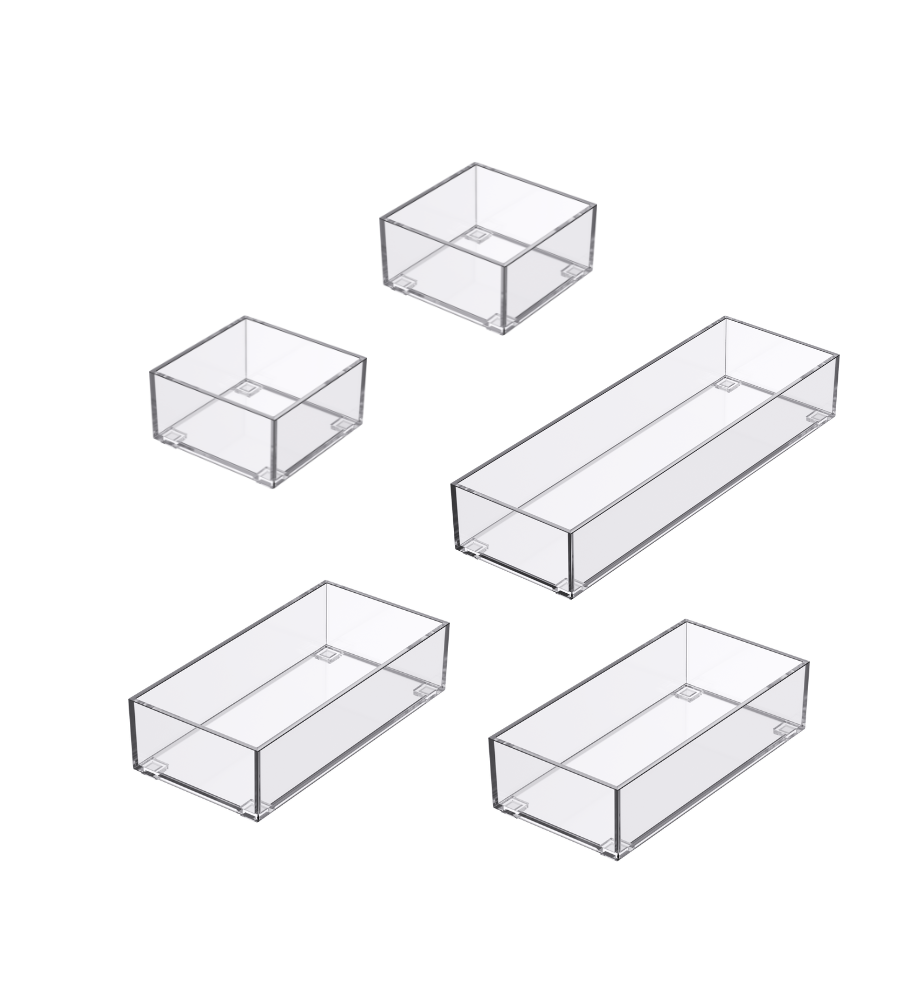 De BNB x VCN lade-organizerset SLIDE (5-delig) bestaat uit vijf doorzichtige, rechthoekige bakjes in verschillende maten met transparante zijkanten en een open bovenkant – ideaal om je lades netjes en stijlvol te houden.