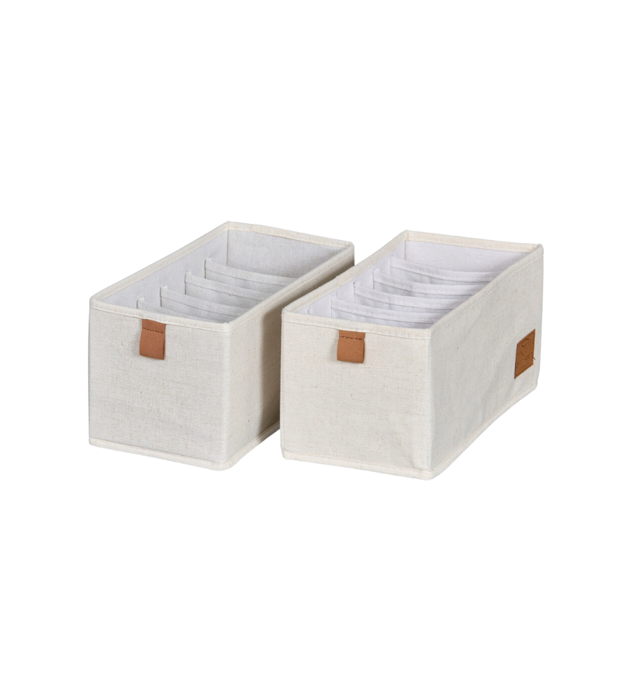 De Love it Store it PREMIUM Organizer met 6 vakken, smal, beige – set van 2 stuks bestaat uit twee beige, rechthoekige opbergdozen met binnenindeling en bruine leren hangers, die perfect geschikt zijn als opbergdozen voor wasgoed en zijn afgebeeld tegen een eenvoudige witte achtergrond.