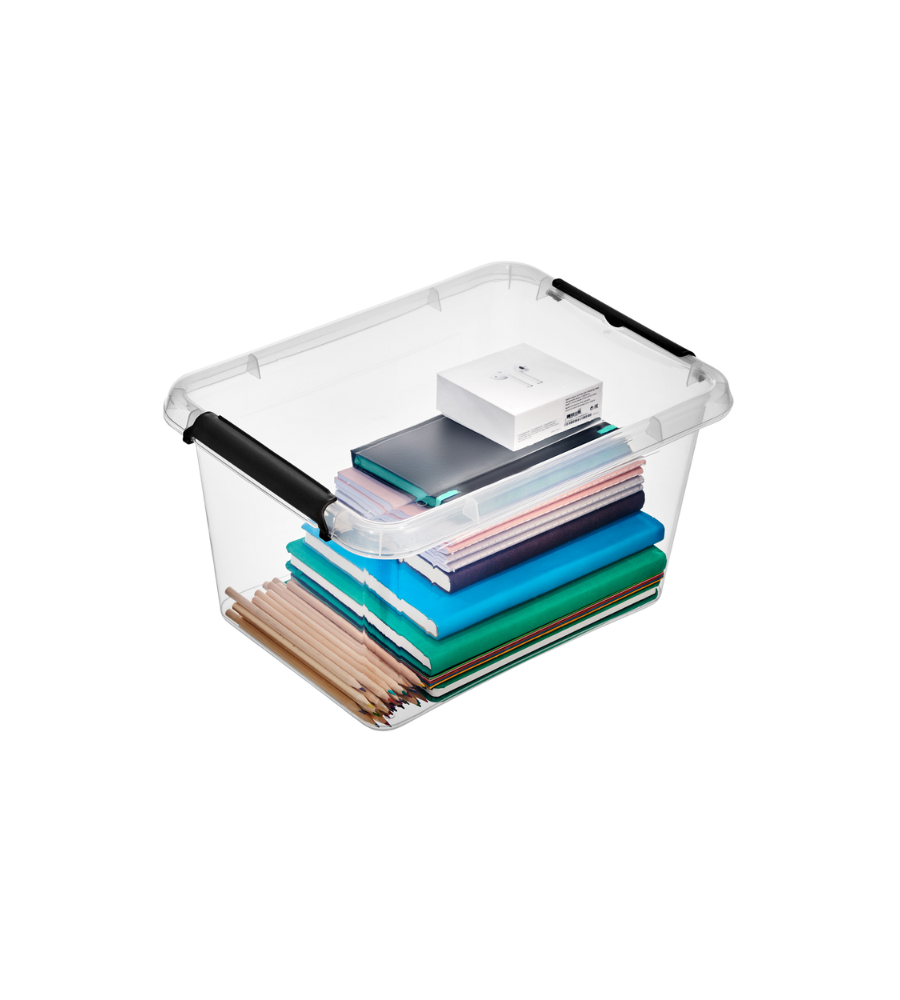 De Orplast SimpleStore Box (39x29x21,5 cm, 15,5 l) is een doorzichtige, BPA-vrije opbergbak met zwarte handvatten en een deksel, die perfect is om notitieboekjes, ordners en kleine spullen netjes op te bergen op elk wit oppervlak.