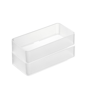 De YAMAZAKI TOWER lade-organizer wit M – set van 2 stuks – valt op door zijn minimalistische, stapelbare, rechthoekige ontwerp met doorzichtige deksels, afgebeeld tegen een witte achtergrond.