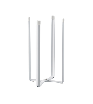 De YAMAZAKI TOWER multifunctionele keukenstandaard – wit is ondersteboven afgebeeld en laat zijn vier verticale poten zien tegen een eenvoudige lichtgrijze achtergrond.