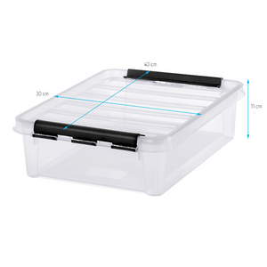 De Orthex SmartStore Box KLAR - 40x30x11 cm (7,5 l) plat is een BPA-vrije, rechthoekige en stapelbare opbergdoos met zwarte sluitingen voor praktische en veilige opslag.